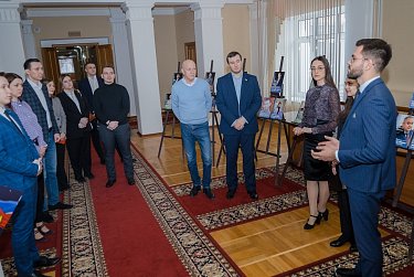 За молодыми – будущее региона, страны